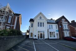 OFFICES IN POOLE TOWN CENTRE WITH PARKING – UNDER OFFER