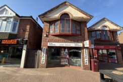 RETAIL UNIT TO LET IN BROADSTONE RETAIL UNIT TO LET IN BROADSTONE