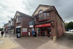 FIRST FLOOR OFFICE TO LET IN BROADSTONE